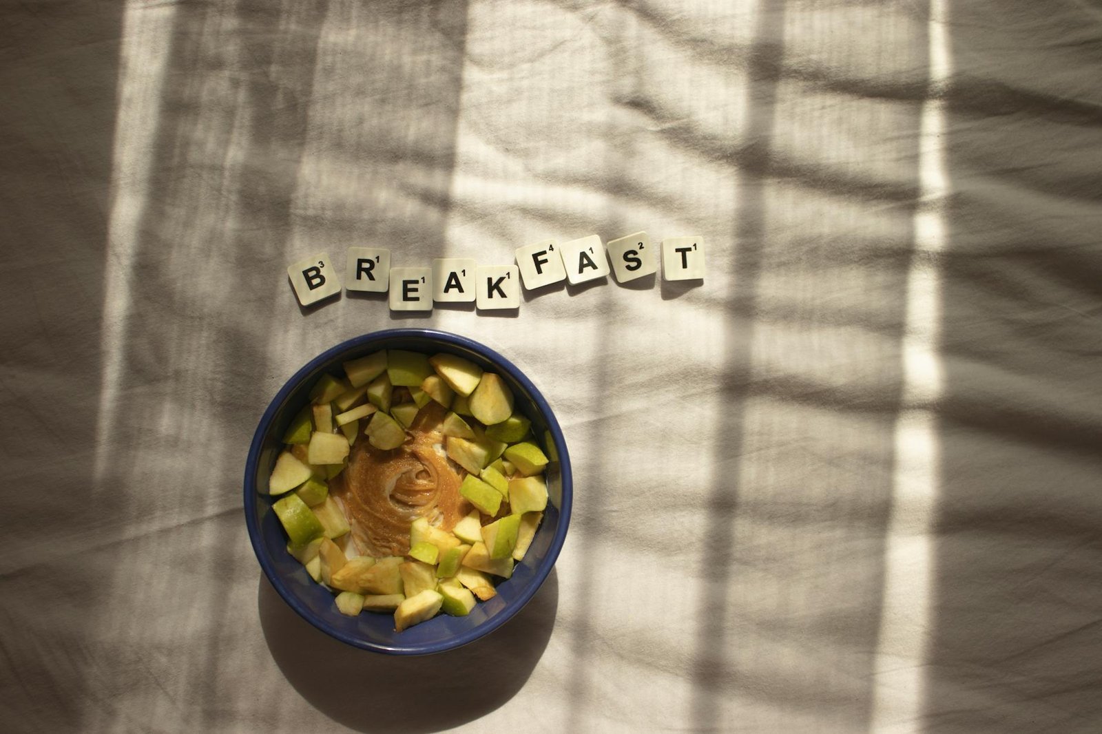 Vegan Breakfast Ideas That Feel Cozy, Filling, and Worth Waking Up For